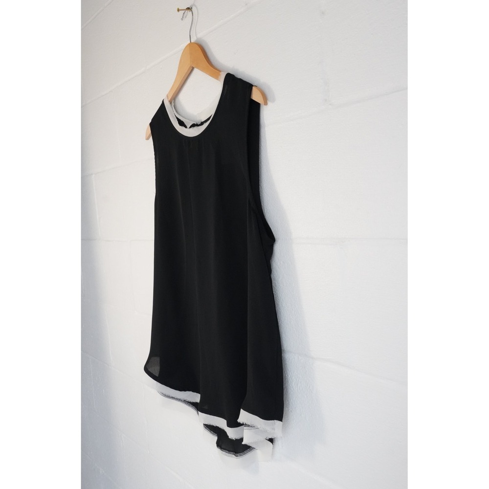 Who What Wear Womens Sleeveless Layered‎ Blouse Black White Medium Keyhole Back - Picture 7 of 9
